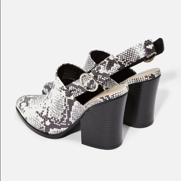 Snake Texture Black & White Sling Back Mule - Picture 5 of 9